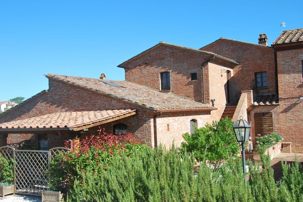 Agriturismo Le Torri Di Porsenna Petrignano Del Lago Exterior foto
