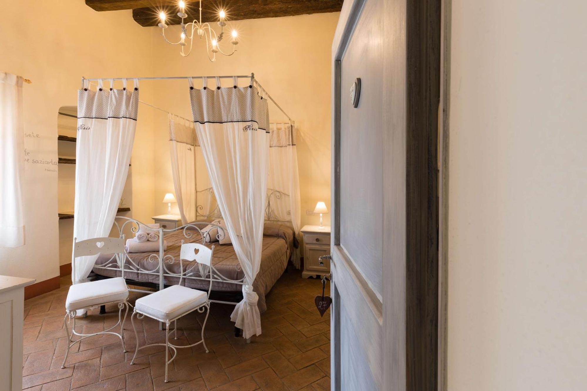Agriturismo Le Torri Di Porsenna Petrignano Del Lago Exterior foto