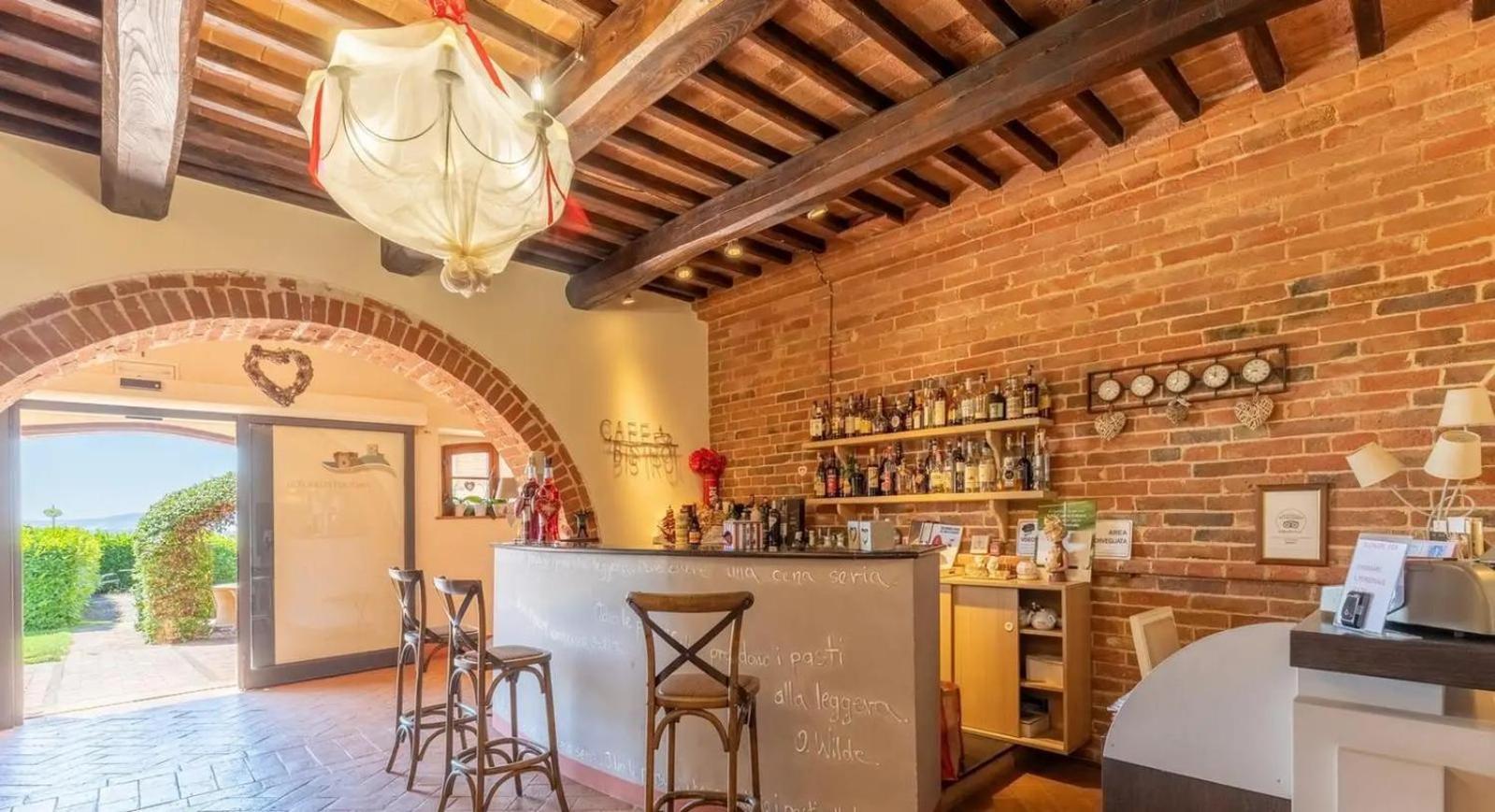 Agriturismo Le Torri Di Porsenna Petrignano Del Lago Exterior foto