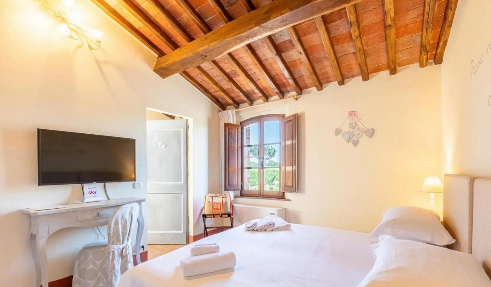 Agriturismo Le Torri Di Porsenna Petrignano Del Lago Exterior foto