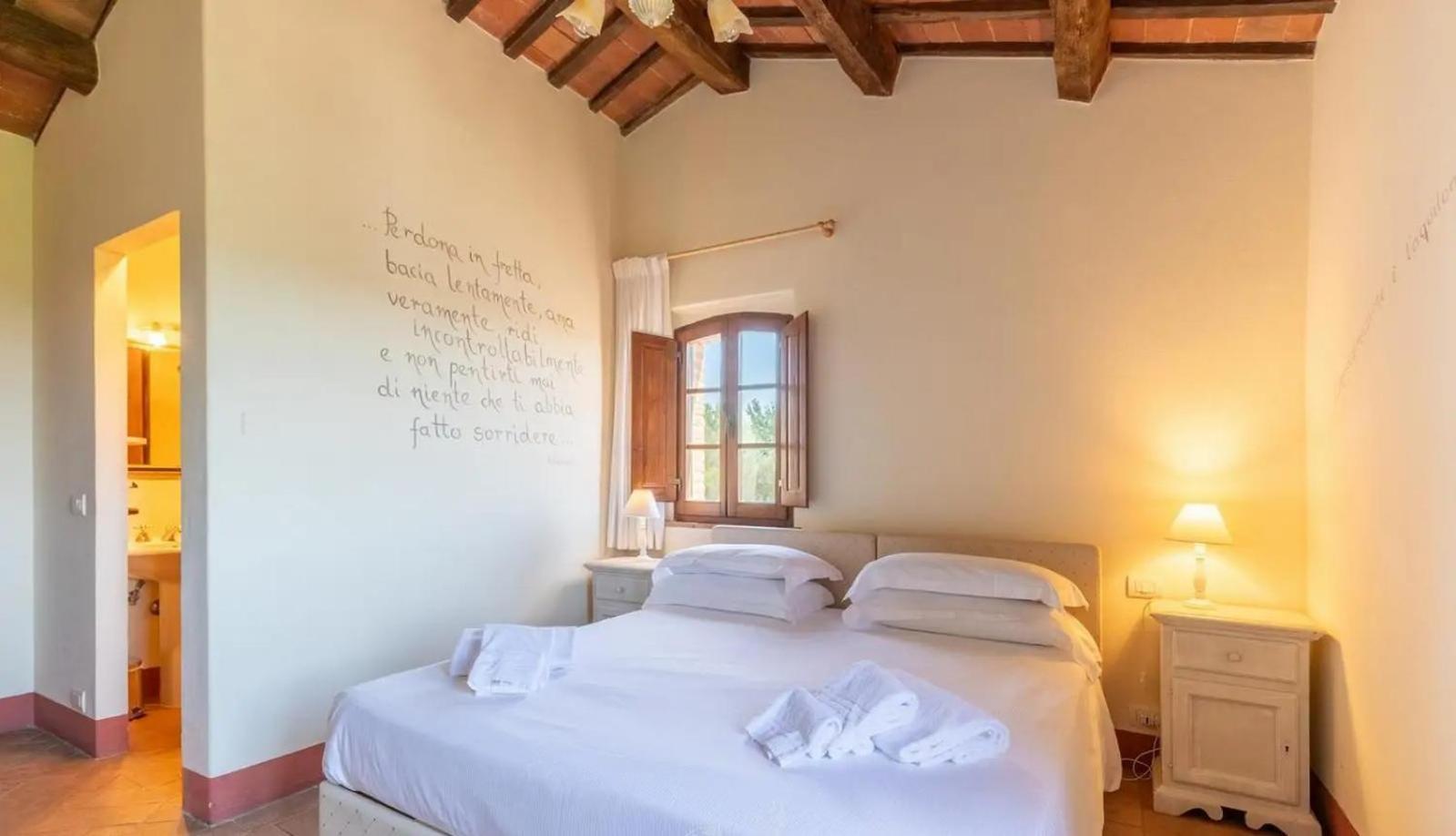 Agriturismo Le Torri Di Porsenna Petrignano Del Lago Exterior foto