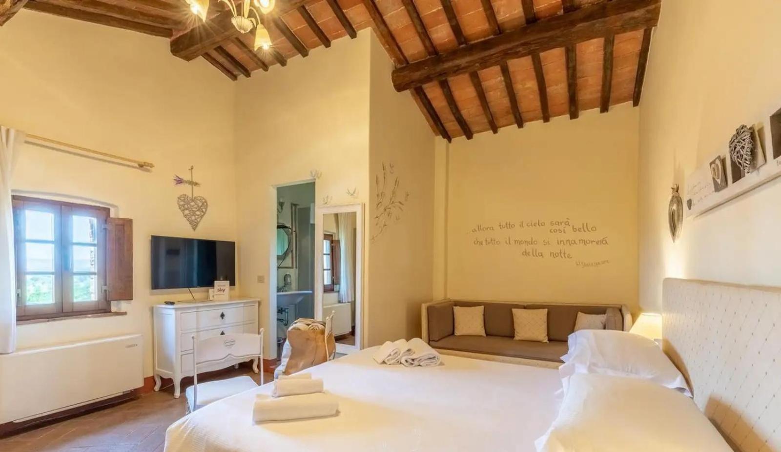 Agriturismo Le Torri Di Porsenna Petrignano Del Lago Exterior foto